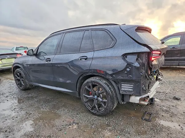 5UXTA6C04P9P91677 2023 BMW X5 - Image 2