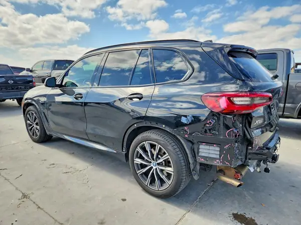 5UXTA6C05N9K71260 2022 BMW X5 - Image 2