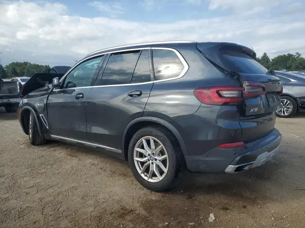 5UXTA6C05N9L26175 2022 BMW X5 - Image 2