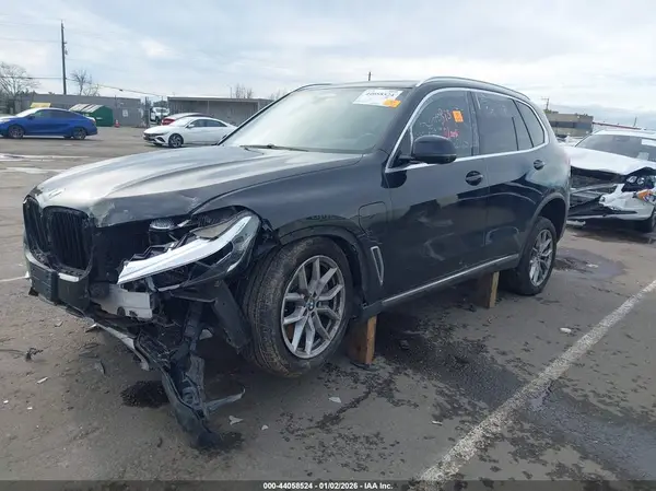 5UXTA6C06M9F51285 2021 BMW X5 - Image 2