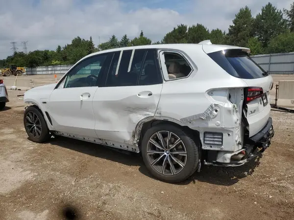 5UXTA6C06N9J13414 2022 BMW X5 - Image 2