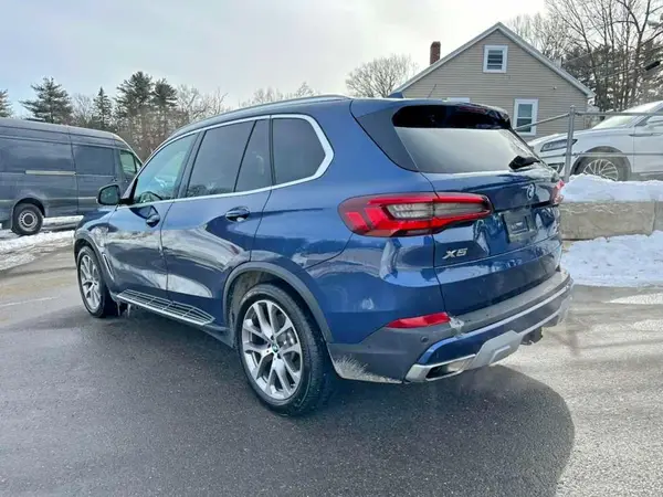 5UXTA6C06N9J19486 2022 BMW X5 - Image 2