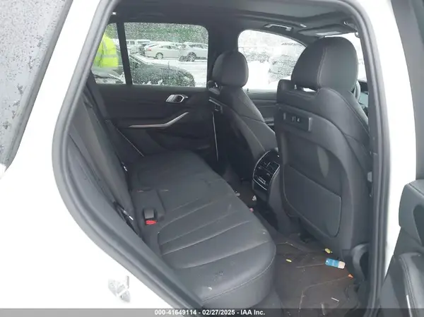5UXTA6C06N9L56754 2022 BMW X5 - Image 8