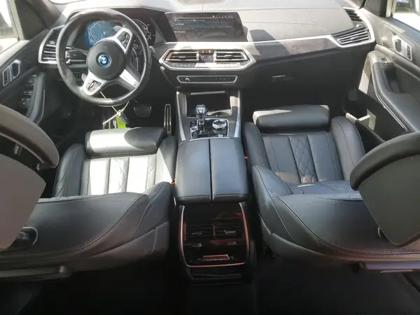5UXTA6C06N9M08562 2022 BMW X5 - Image 8