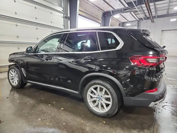 5UXTA6C06P9N79086 2023 BMW X5 - Image 2