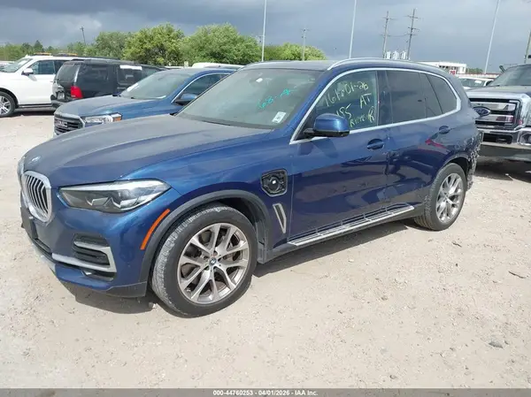 5UXTA6C06P9P56185 2023 BMW X5 - Image 2