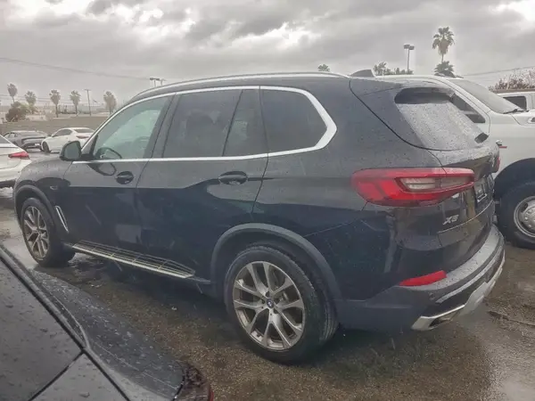 5UXTA6C06P9P57174 2023 BMW X5 - Image 2