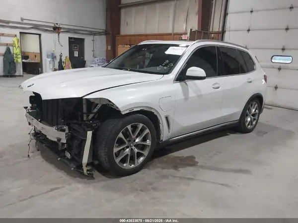 5UXTA6C07M9E13190 2021 BMW X5 - Image 2