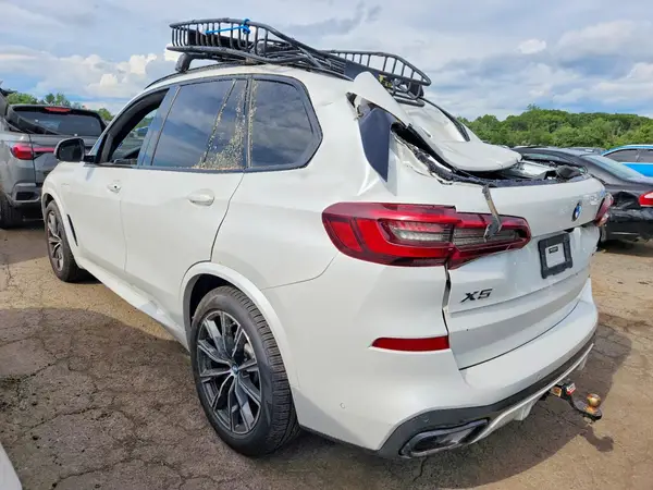 5UXTA6C07M9E75429 2021 BMW X5 - Image 2