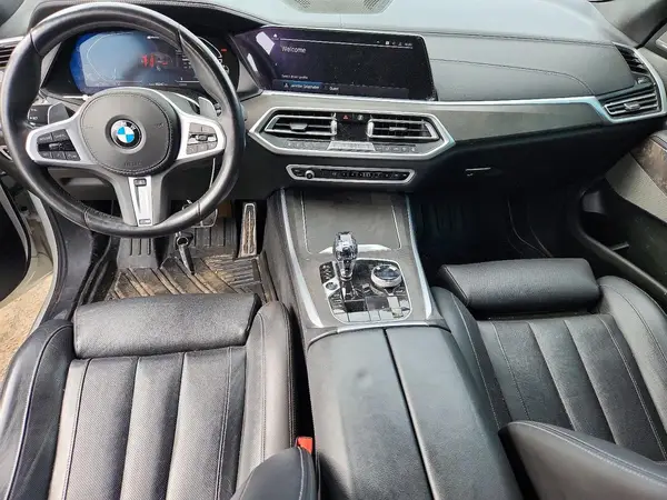 5UXTA6C07M9E75429 2021 BMW X5 - Image 8