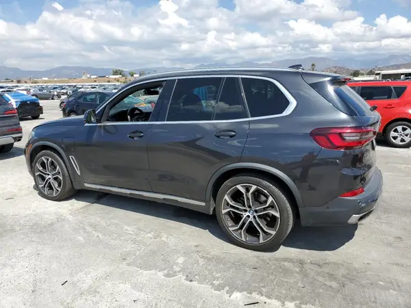 5UXTA6C07M9F51926 2021 BMW X5 - Image 2