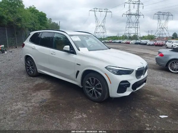 5UXTA6C07N9M99521 2022 BMW X5 - Image 1