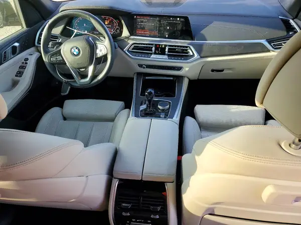 5UXTA6C07N9N02207 2022 BMW X5 - Image 8