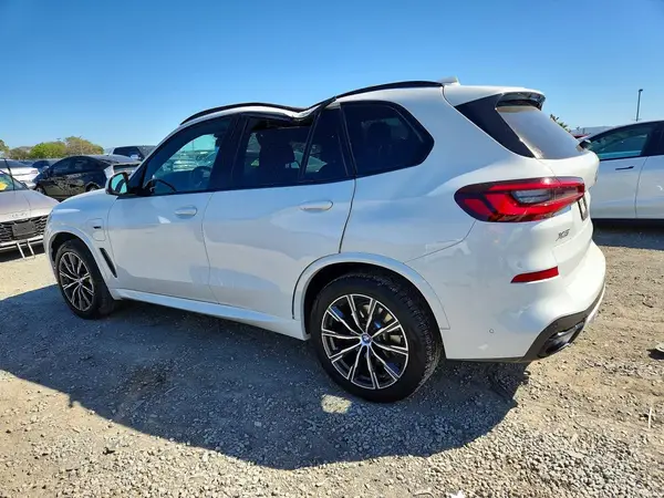 5UXTA6C07P9P39055 2023 BMW X5 - Image 2
