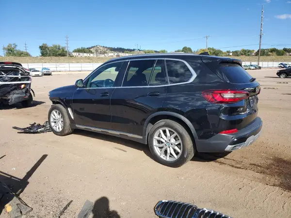5UXTA6C08M9F32561 2021 BMW X5 - Image 2
