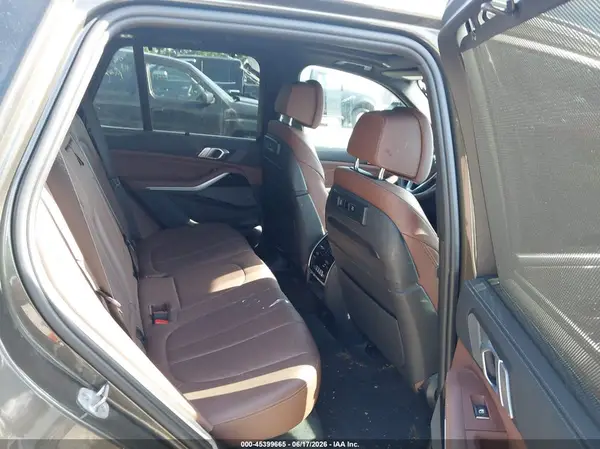 5UXTA6C08M9F32799 2021 BMW X5 - Image 8