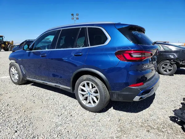 5UXTA6C08N9J06934 2022 BMW X5 - Image 2