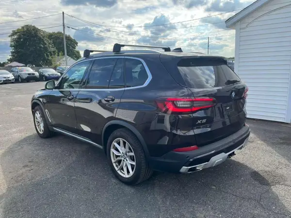 5UXTA6C08N9J39058 2022 BMW X5 - Image 2