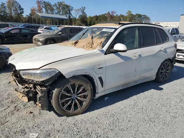 5UXTA6C08N9L23013 2022 BMW X5 - Image 1