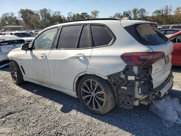 5UXTA6C08N9L23013 2022 BMW X5 - Image 2