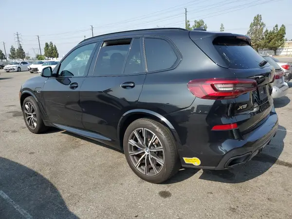 5UXTA6C08N9M84476 2022 BMW X5 - Image 2