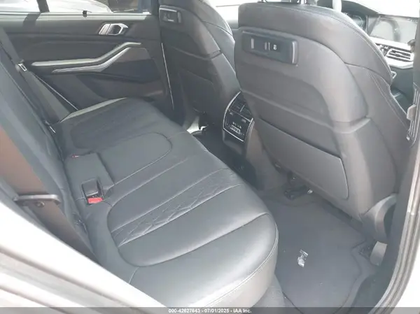 5UXTA6C08N9N37600 2022 BMW X5 - Image 8