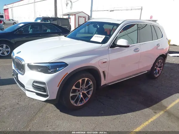 5UXTA6C08P9N95158 2023 BMW X5 - Image 2