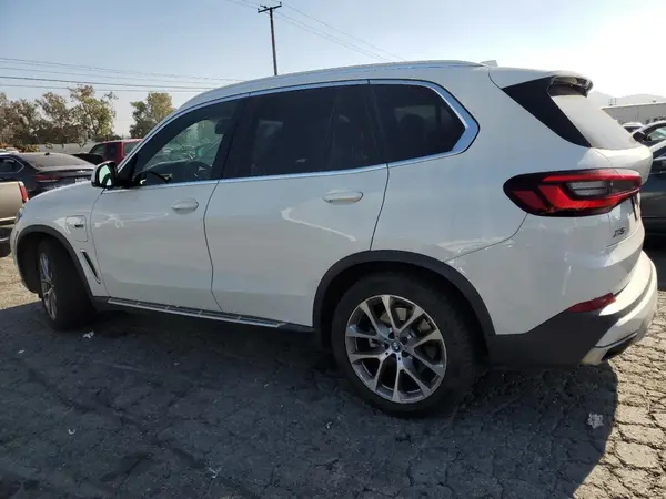 5UXTA6C08P9P05271 2023 BMW X5 - Image 2