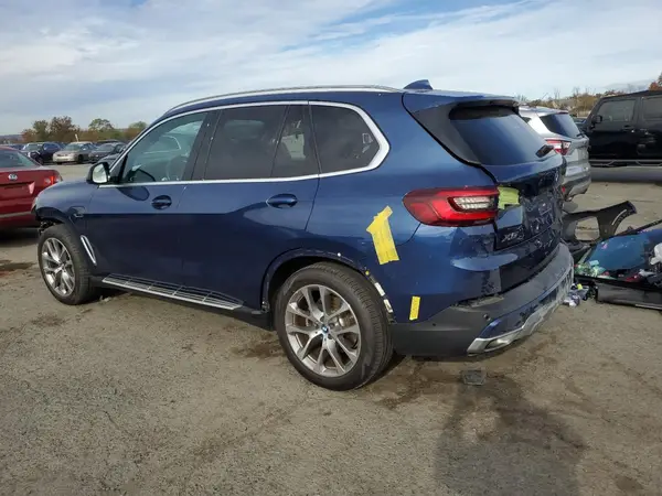 5UXTA6C08P9P86580 2023 BMW X5 - Image 2