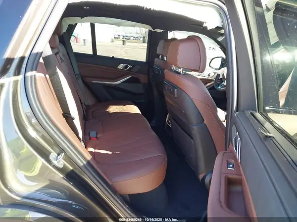 5UXTA6C08P9R45131 2023 BMW X5 - Image 8