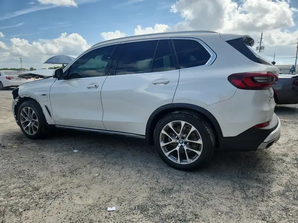 5UXTA6C09N9L32688 2022 BMW X5 - Image 2