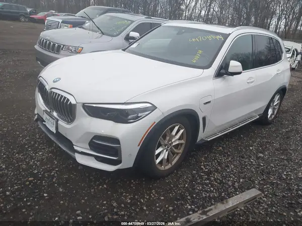 5UXTA6C09P9P34942 2023 BMW X5 - Image 2