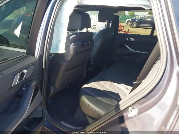 5UXTA6C0XM9E25592 2021 BMW X5 - Image 8