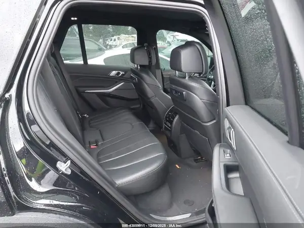 5UXTA6C0XM9F83379 2021 BMW X5 - Image 8