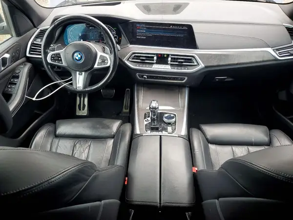 5UXTA6C0XN9J37893 2022 BMW X5 - Image 8