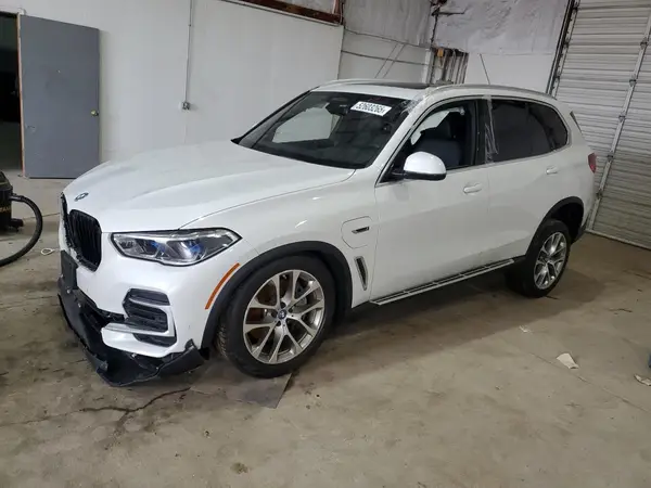 5UXTA6C0XN9L97579 2022 BMW X5 - Image 1