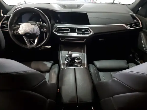 5UXTA6C0XN9L97579 2022 BMW X5 - Image 8
