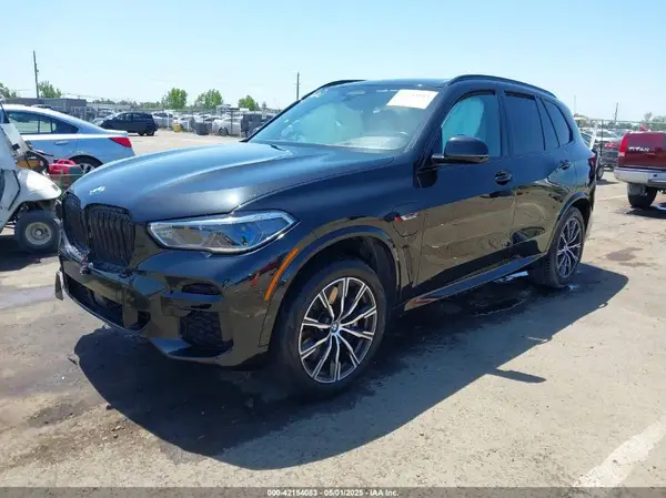 5UXTA6C0XP9N92519 2023 BMW X5 - Image 2
