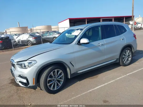 5UXTR7C50KLE88629 2019 BMW X3 - Image 2