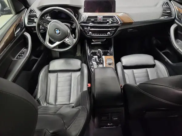 5UXTR7C50KLE94818 2019 BMW X3 - Image 8