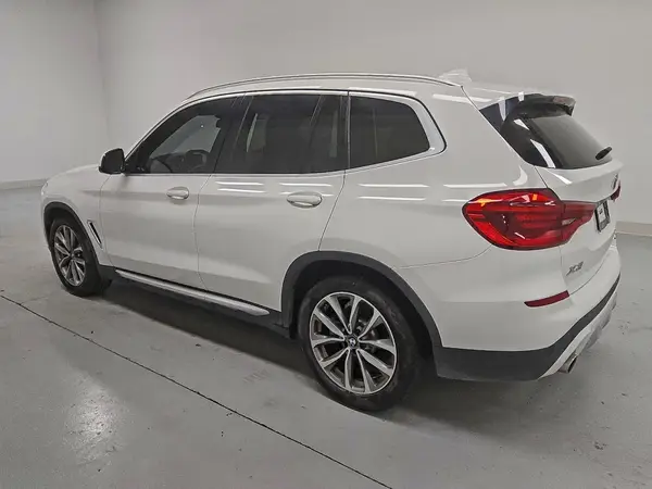 5UXTR7C50KLE98447 2019 BMW X3 - Image 2