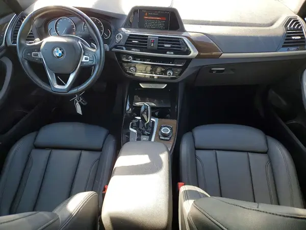 5UXTR7C50KLE98450 2019 BMW X3 - Image 8