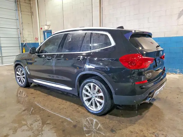 5UXTR7C50KLF23766 2019 BMW X3 - Image 2