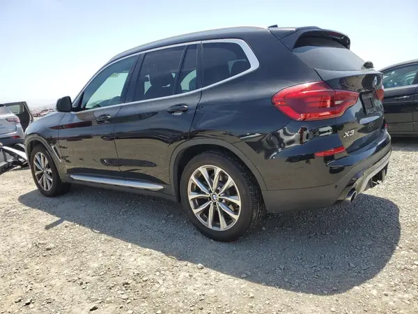 5UXTR7C50KLF25890 2019 BMW X3 - Image 2