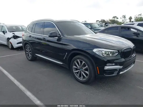 5UXTR7C50KLF27526 2019 BMW X3 - Image 1