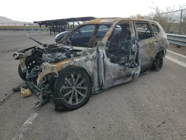 5UXTR7C50KLF28322 2019 BMW X3 - Image 1