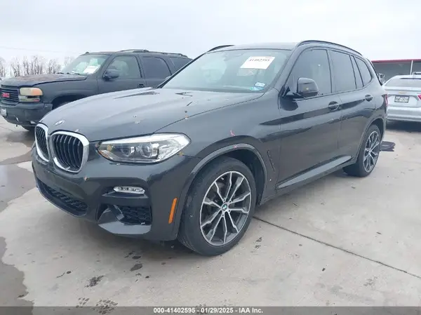 5UXTR7C50KLF29583 2019 BMW X3 - Image 2