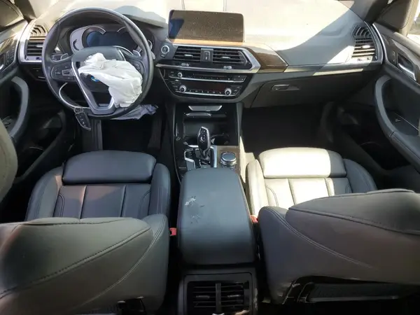 5UXTR7C50KLF29650 2019 BMW X3 - Image 8