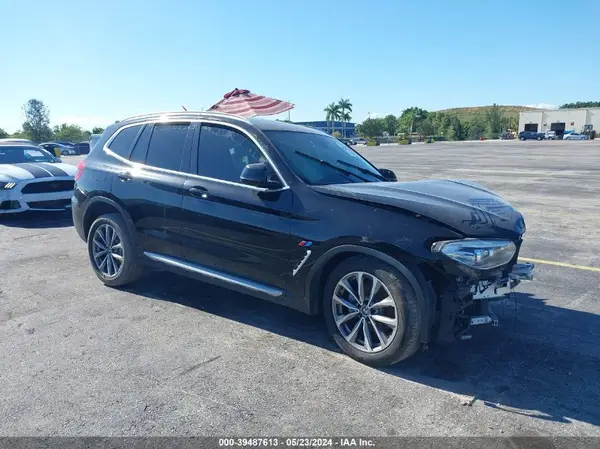 5UXTR7C50KLF29776 2019 BMW X3 - Image 1
