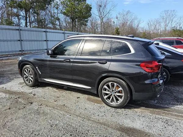 5UXTR7C50KLF32483 2019 BMW X3 - Image 2